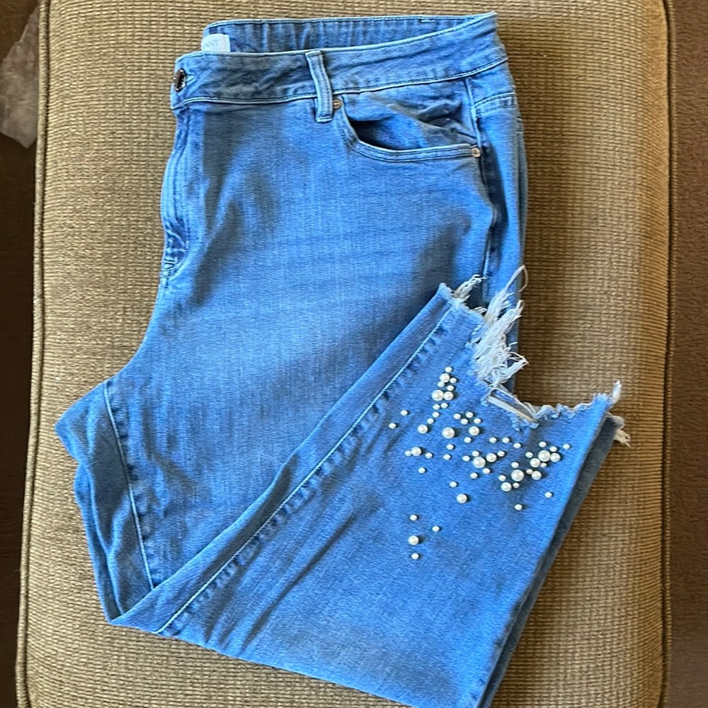 VGU Lane Bryant denim ankle pants with pearl like adornment and frayed hem.